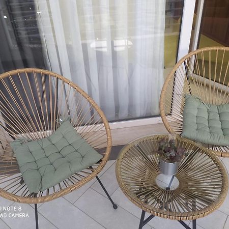 Luxury Condo In Tiranë Ngoại thất bức ảnh