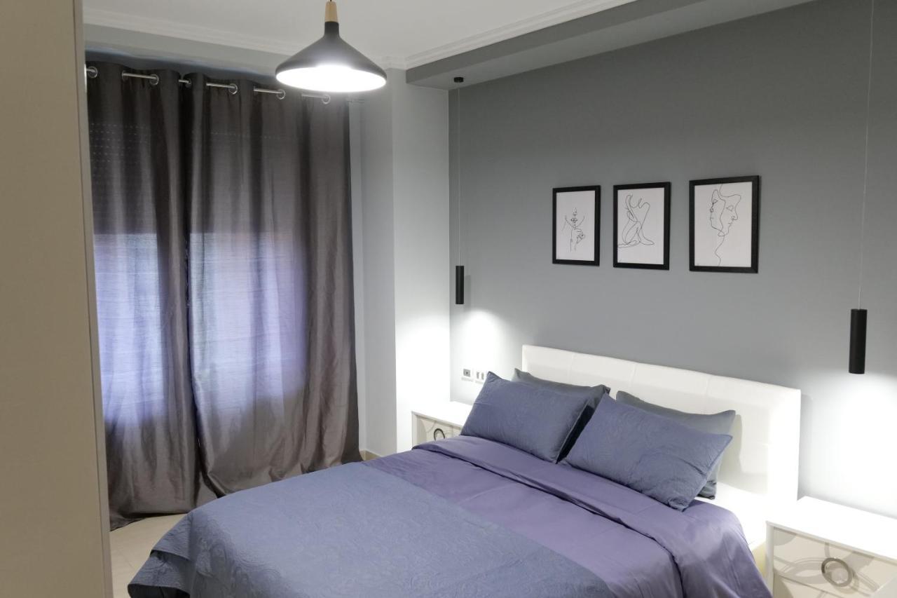 Luxury Condo In Tiranë Ngoại thất bức ảnh