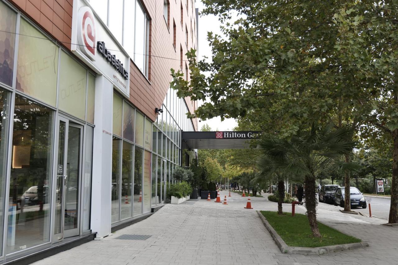 Luxury Condo In Tiranë Ngoại thất bức ảnh